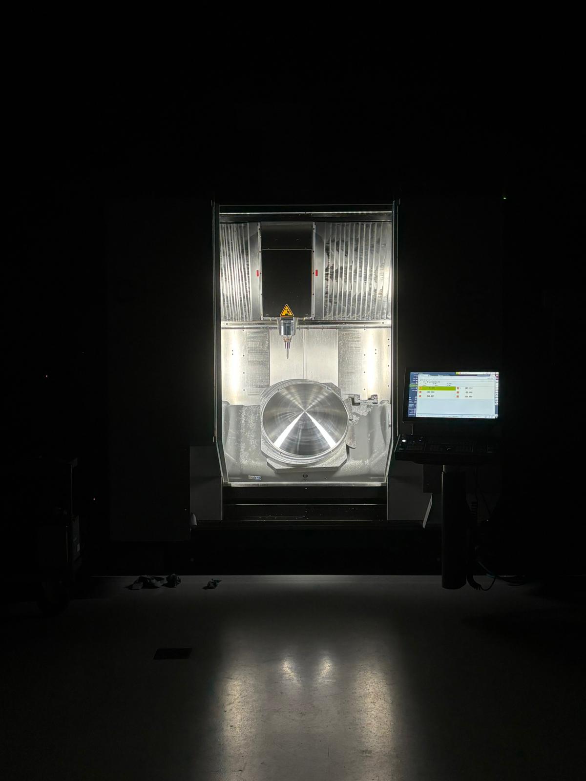 Serienfähige Bearbeitung komplexer Präzisionsgeometrien